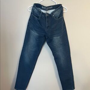 Vintage Genes Black Slim Jeans Size 32/32- Gently Used Dark Wash